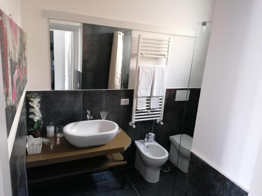 Le Stelle Dell'Esquilino Apartment โรม ภายนอก รูปภาพ
